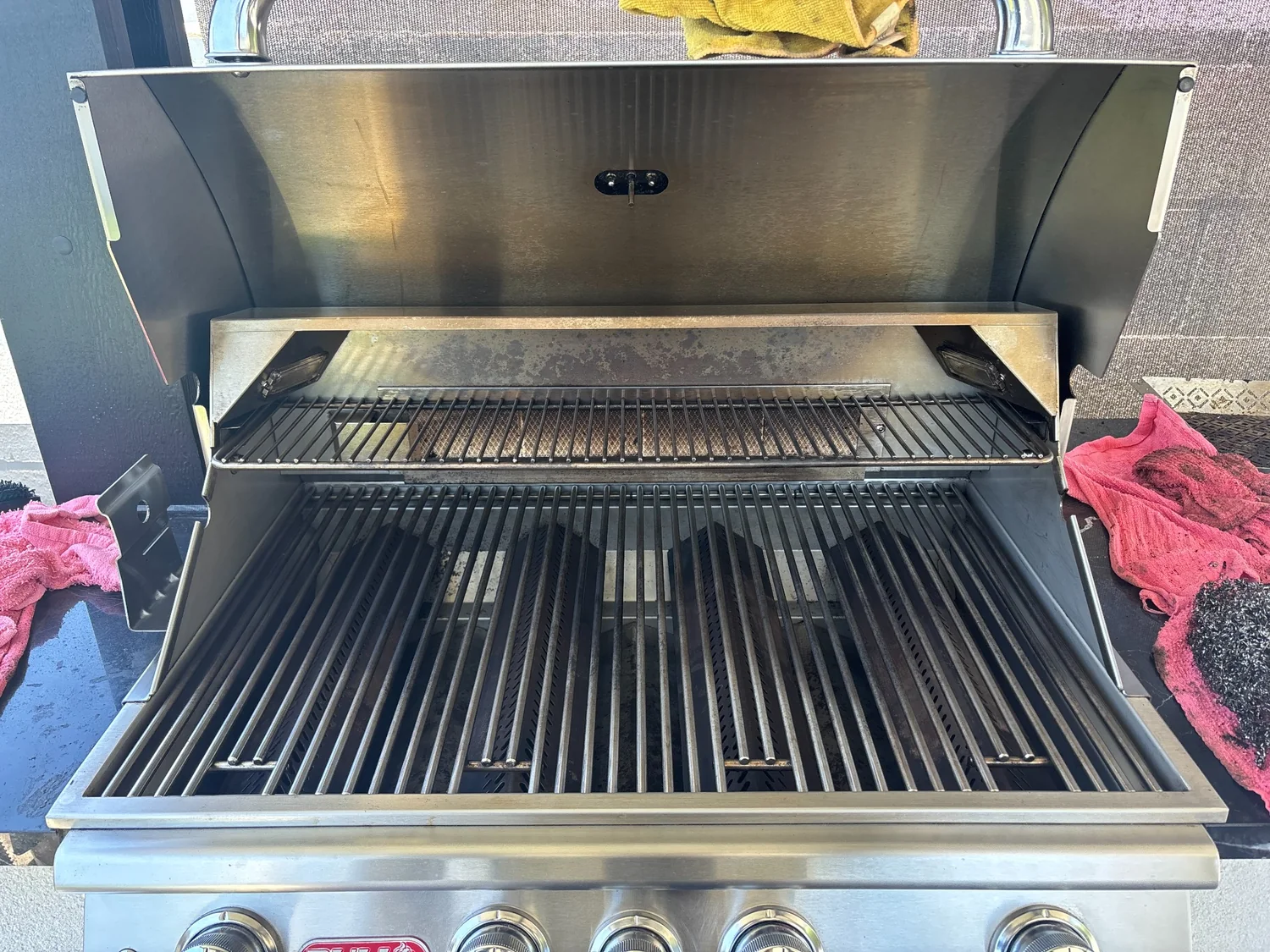Clean Bull grill after cleaning